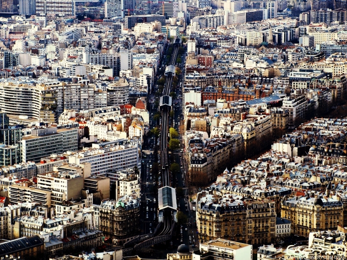 Paris From Hausmanian buildings to commieblocks